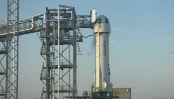 Blue Origin's New Shepard suborbital spaceship on pad